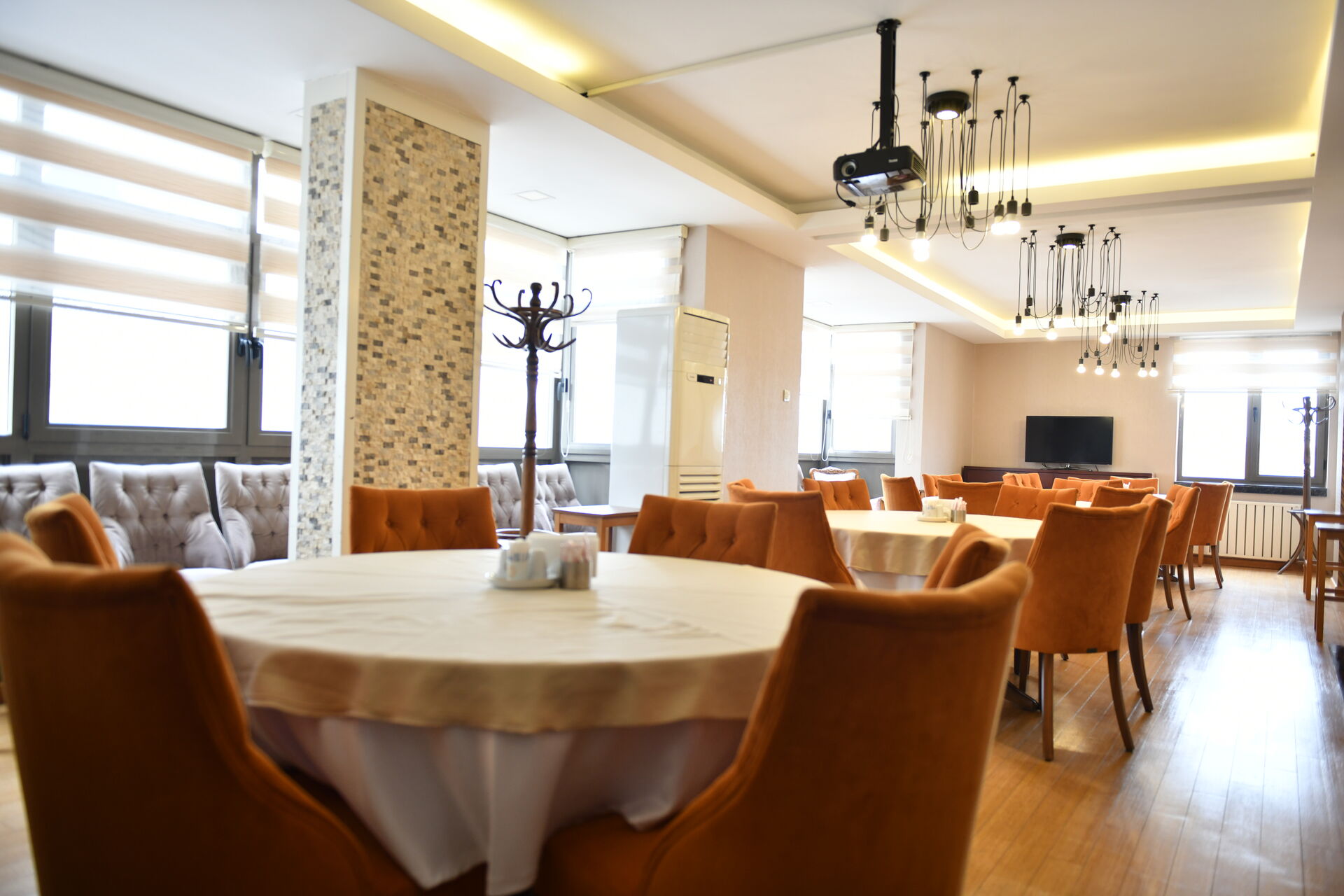 Yargıtay Teras Restoran Görsel 13